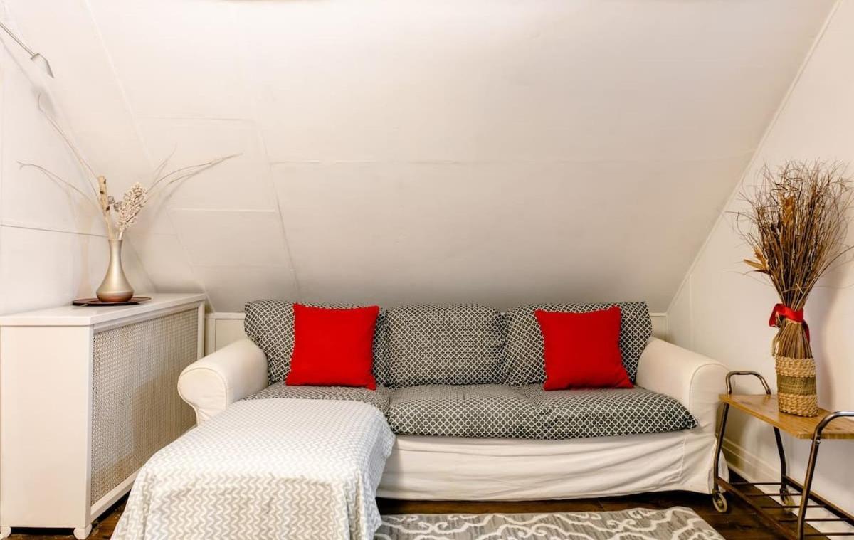 The Avondale Attic Apartment Chicago Exterior photo
